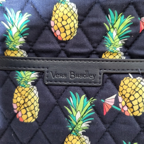 Vera Bradley Tote in Retired Toucan Party Print! NWT! - Picture 14 of 14
